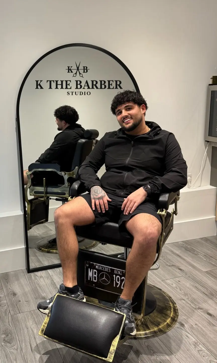 Inside Kas The Barber shop